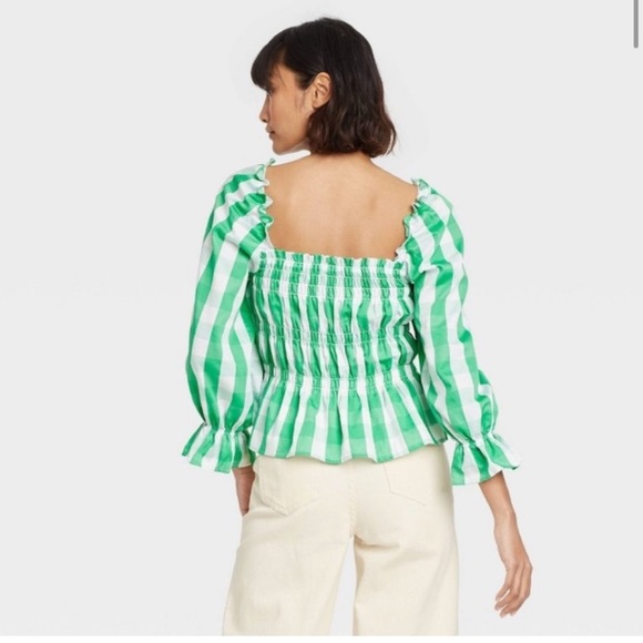 Who What Wear Smocked Peplum Puff Sleeve Top Large - Picture 2 of 10